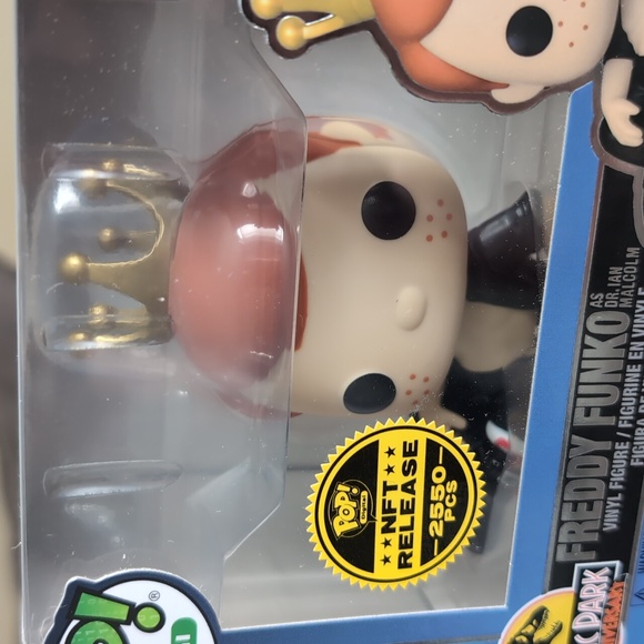 Funko Pop NFT Exclusive Jurassic Park Freddy Funko as Dr Ian Malcolm - Picture 6 of 7